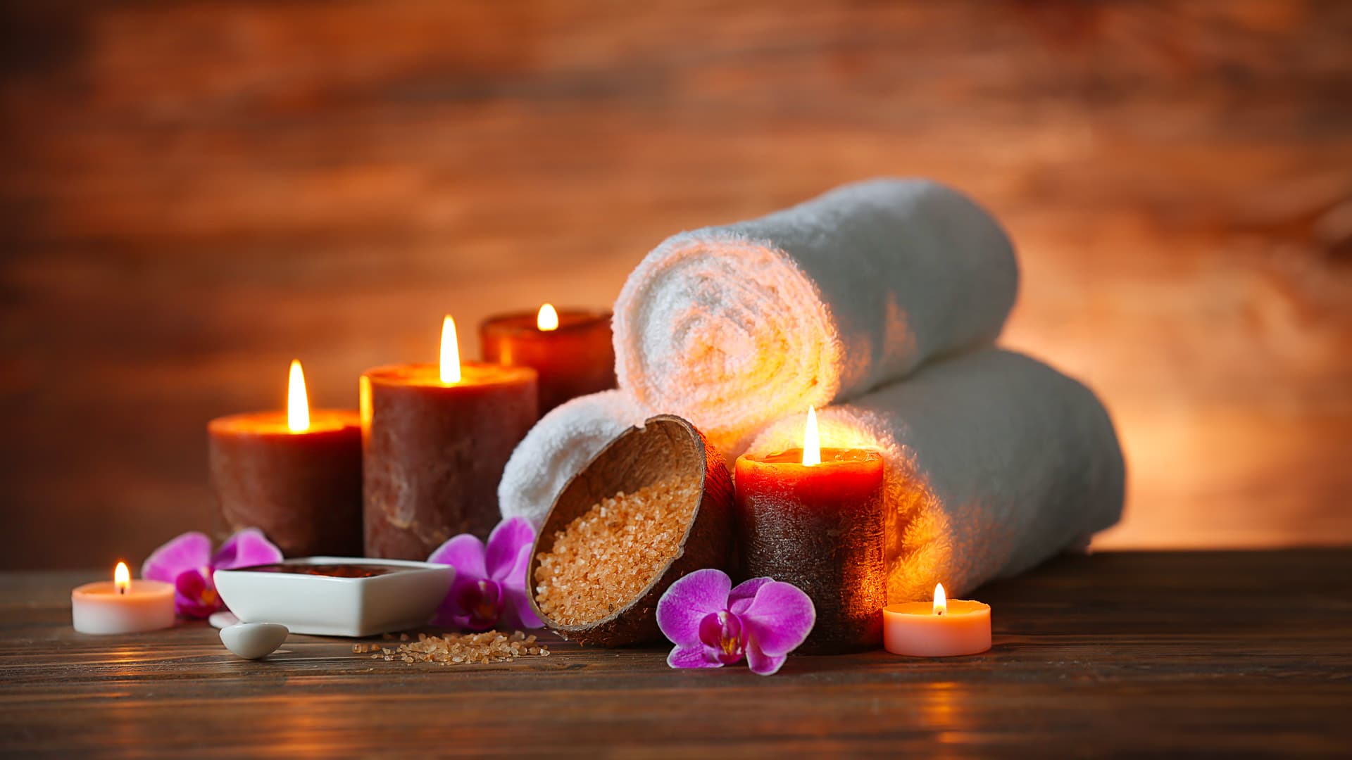 20% discount on all spa treatments including nail services.
