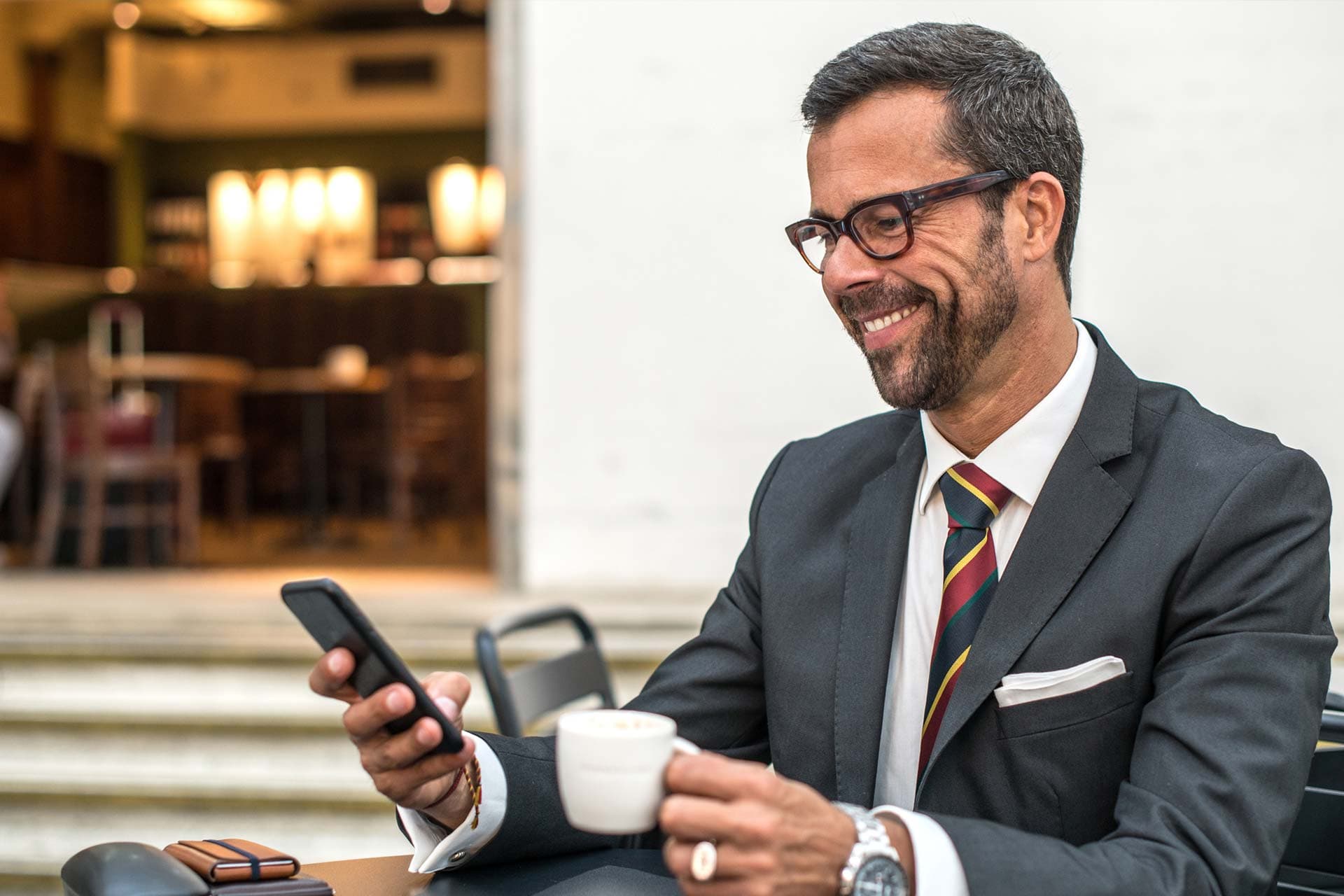 Complimentary Lounge Access Worldwide